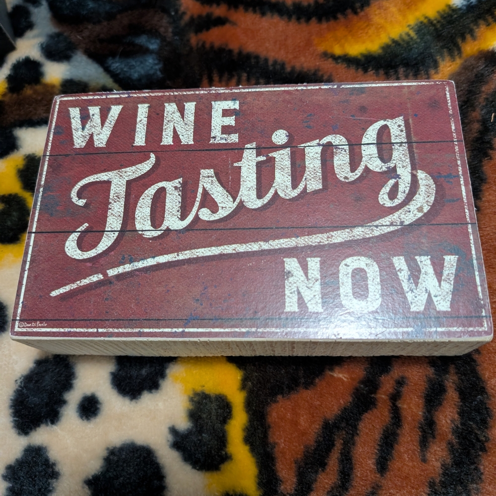 Primitives by Kathy Decorative Box